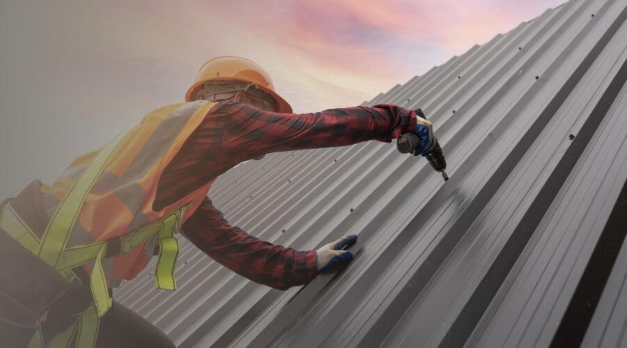 Professional gutter cleaning in West Lafayette, IN